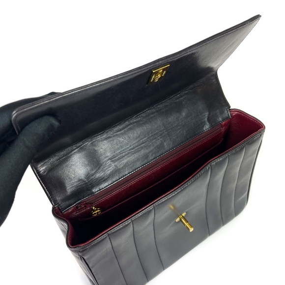 Vintage Chanel Mademoiselle Vertical Quilt - Picture 5 of 7